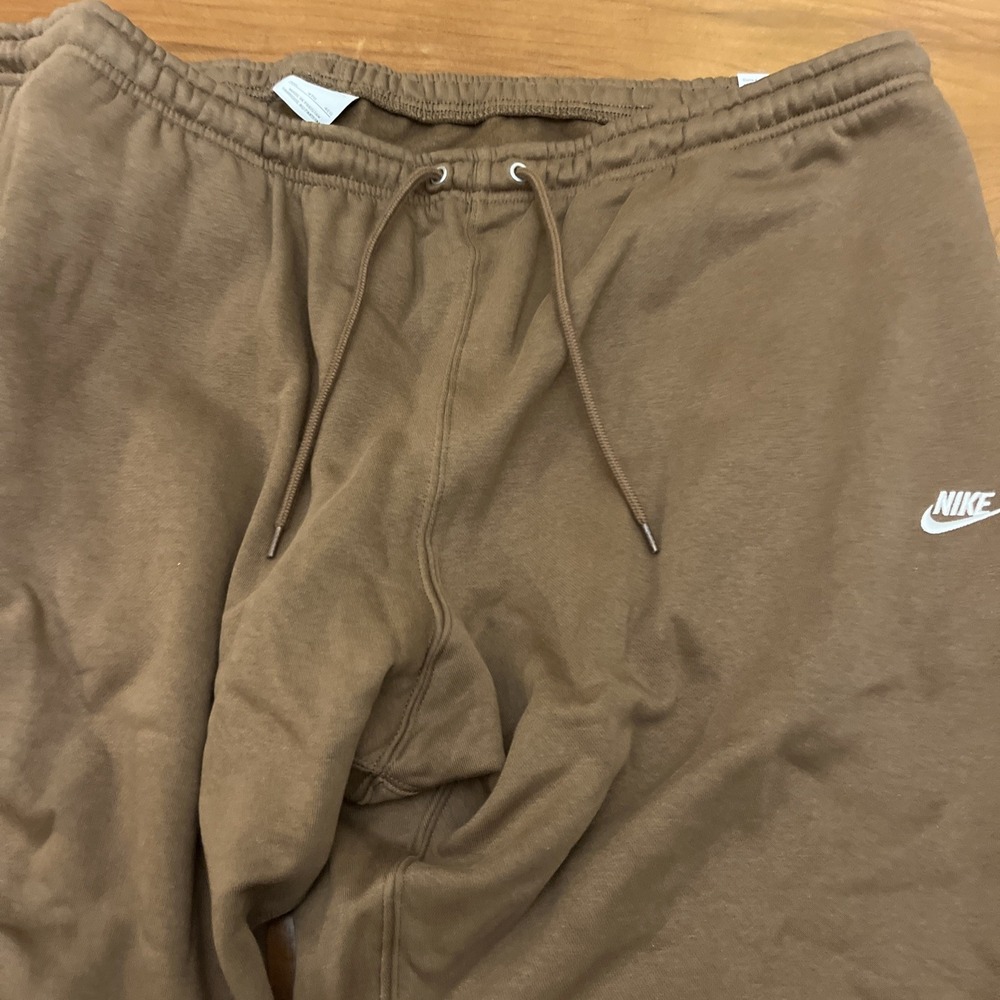Nike Sportswear Club Tapered Joggers Mosswood Brown Men's 4XL FN3787-235 NEW